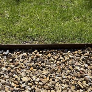 Steel edging with gravel 2