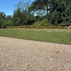 Steel edging with gravel 6
